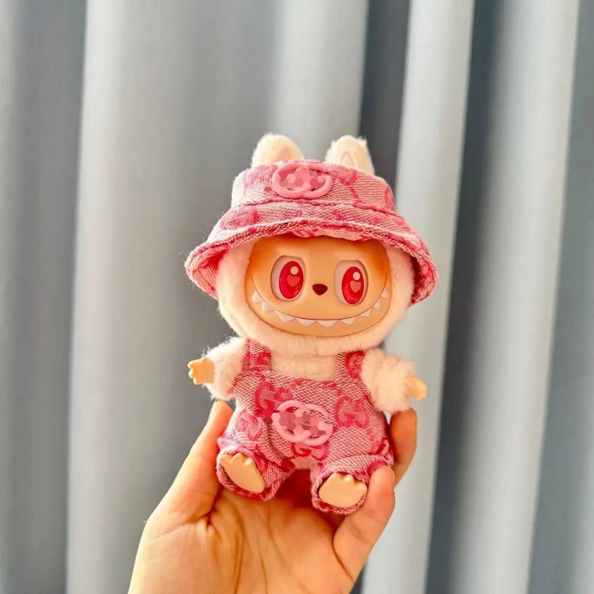 LABUBU Two-Generation Blind Box Cloth Doll With Pendant Plastic Cartoon Toy for Girls GG Noble Suit Featuring Coat Hat