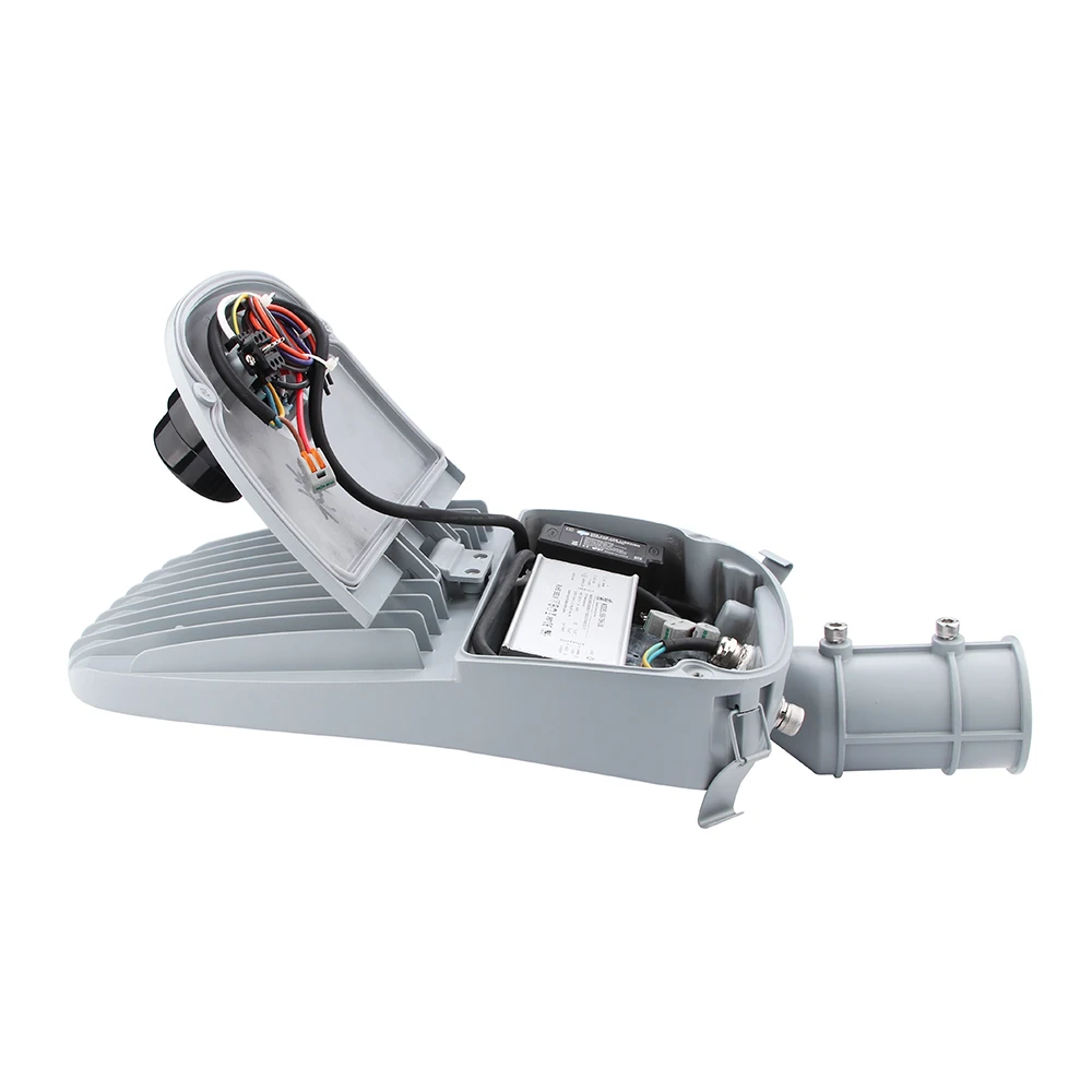 factory direct selling new cobra design 50W 100W 200W LED street lights high brightness SMD street lamps for parking lot