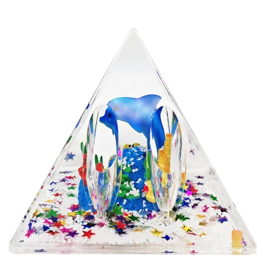 Creative Oil-filled Pyramid Pen Holder, Square Sea Animal Pen Holder Desktop Ornament Student Gift.