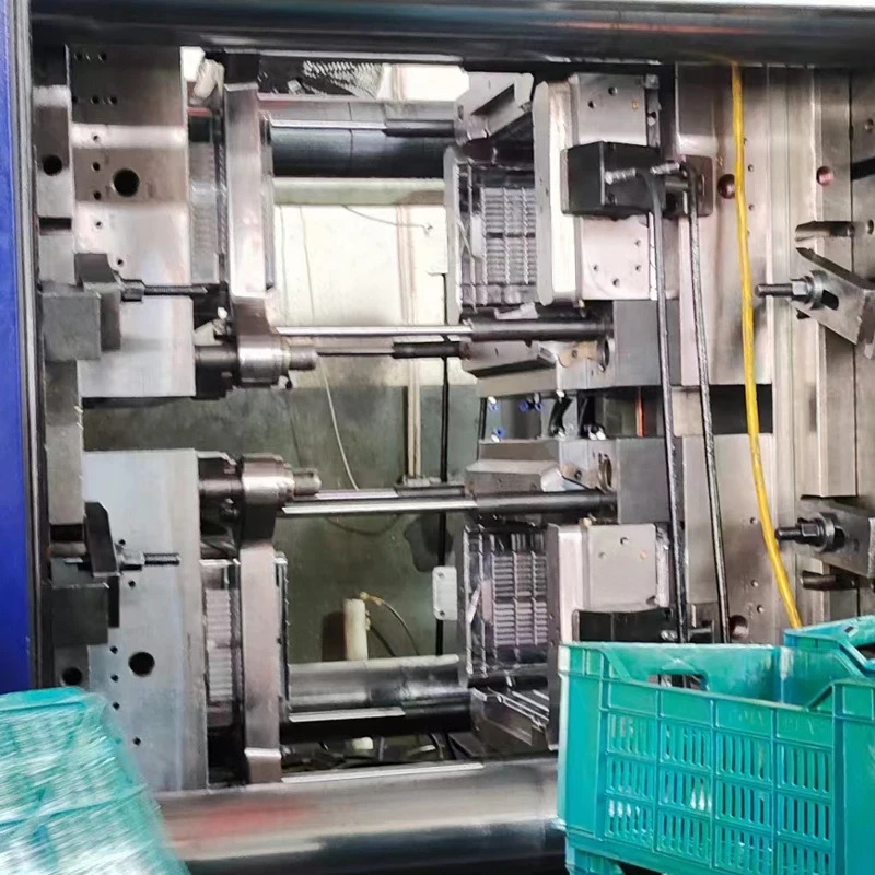 JCM014  Professional Manufacture Cheap Plastic Injection Molding Parts Service Mould