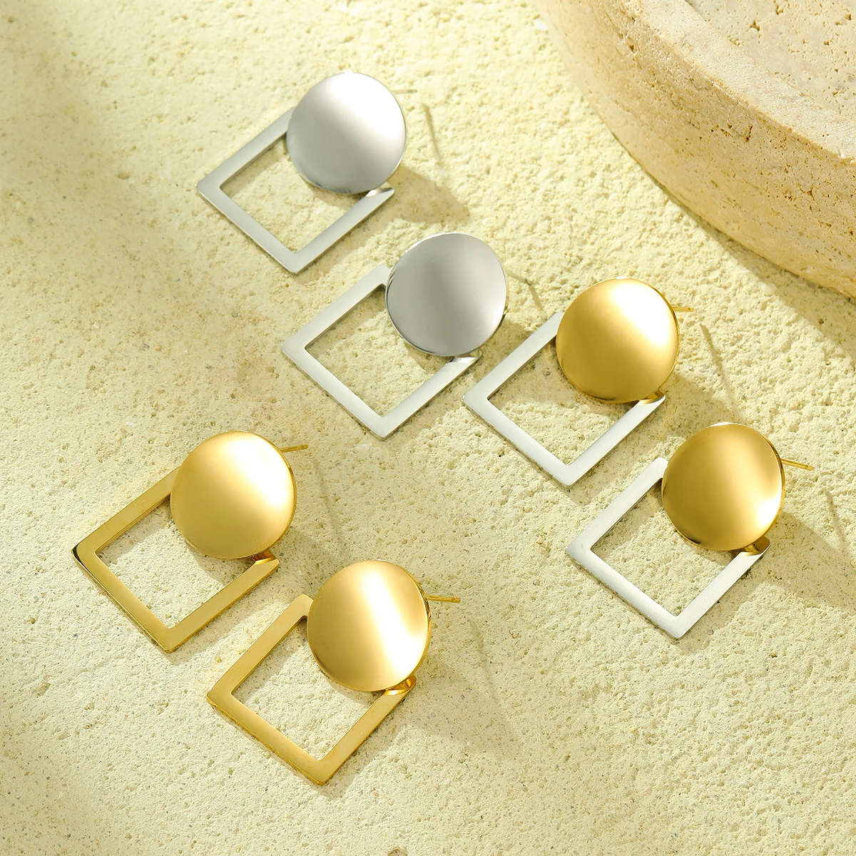 Fashion PVD 18k Gold Geometric Earrings Stainless Steel Women Baguette Round Piece Stud Earrings