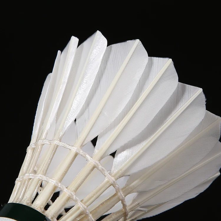 High quality and durable shuttlecock badminton shuttle
