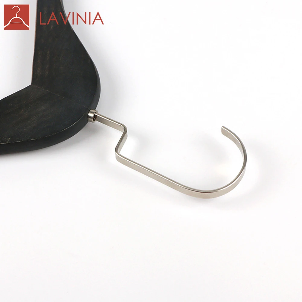  Черная Нескользящая плечевая деревянная вешалка для женской одежды с резиновым покрытием и хромированным крючком