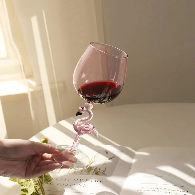 Creative high borosilicate glass flamingo model red wine glass tall cocktail Champagne glass cup