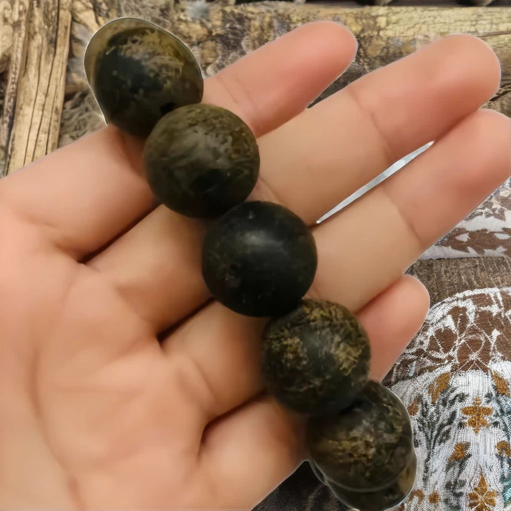 Vietnam Agarwood Wood Bracelet with 12-15mm Beads Buddha Bracelet High Quality Wooden Beaded Bracelets For Men Jewelry