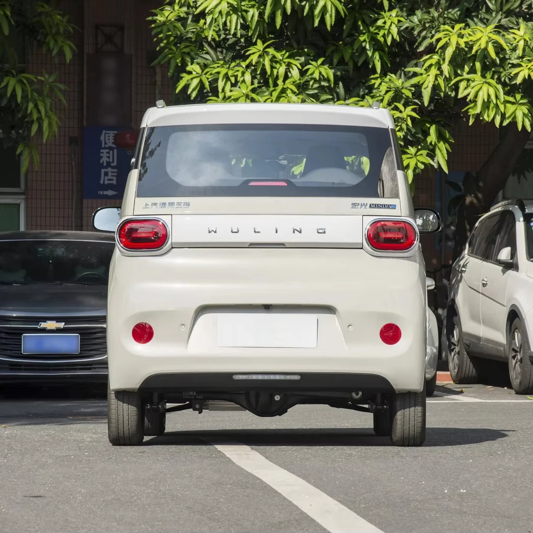 2024 Новый энергетический автомобиль Wuling Hongguang MiniEv Range Rover для детей на автомобиле небольшие электромобили продажи из Китая