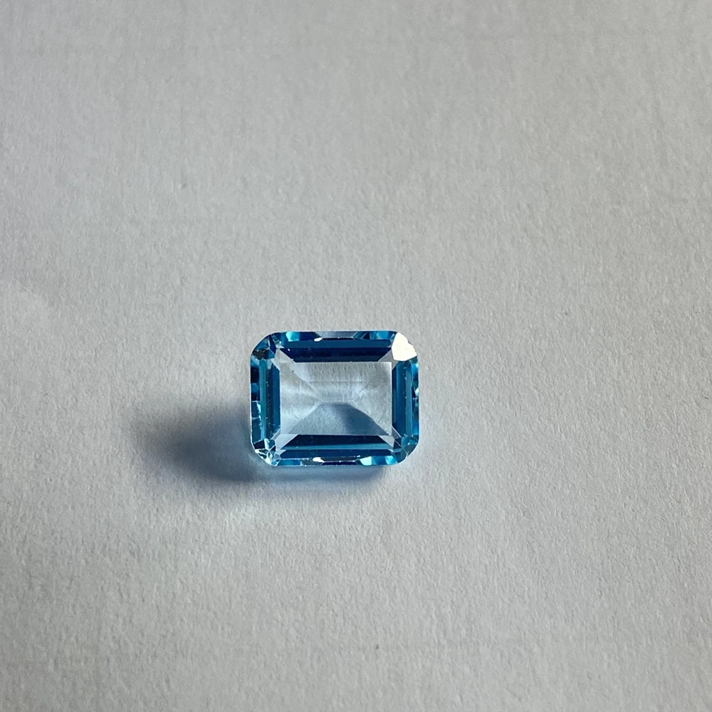 2.1 carat 7*9mm Natural topaz sky blue topaz Oval cut AAA Quality loose gemstone topaz for sale