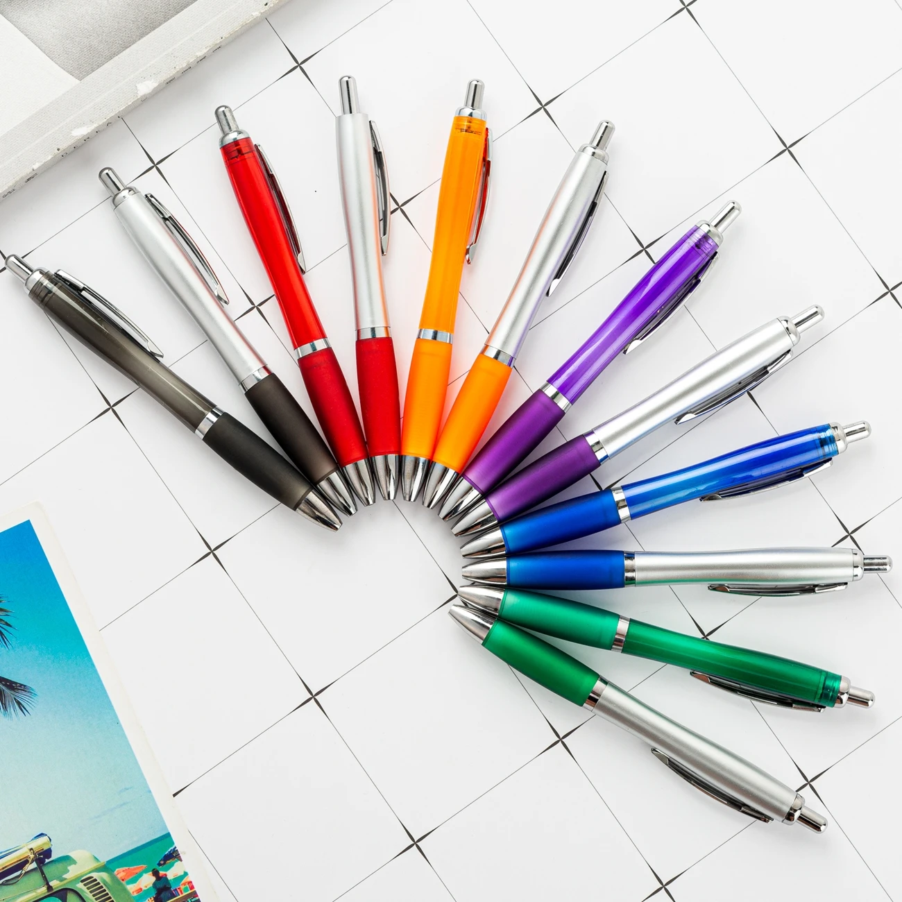 Hot Selling Gradient Color Ballpoint Pen Durable Stylus with Custom Logo Plastic Metal Material for Gifts