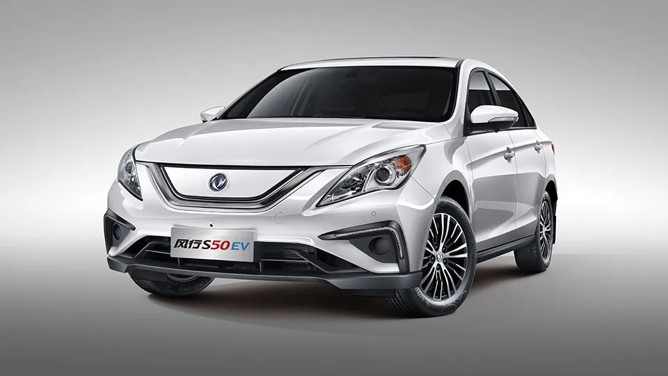 Лидер продаж высокоскоростной Электрический автомобиль Dongfeng S50 eec с электрическим седаном для