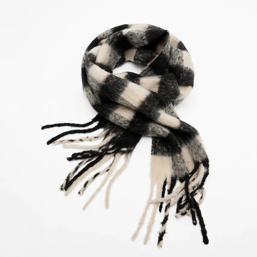 Classic black and white checkerboard scarf plaid soft thin scarf female winter warm dual-use long scarf shawl