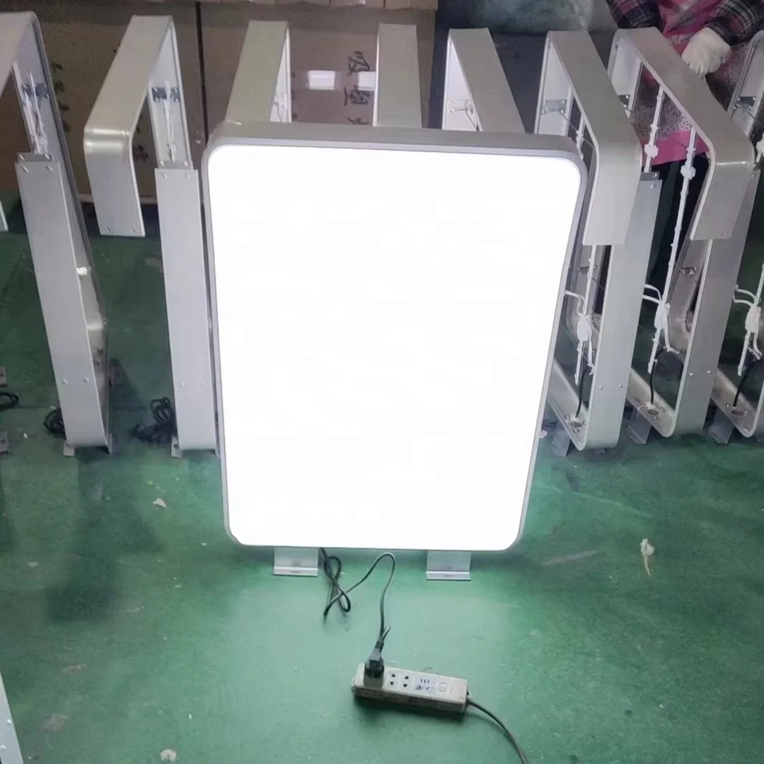 ZZFY Custom-shaped Outdoor LED Advertising Lightbox 12V Power Consumption Vacuum-Formed Round Aluminum Frame with Acrylic Poster