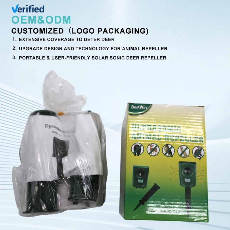 Solar Powered Ultras onic Outdoor Animal Repeller Motion Sensor Flash Light Dog Cat Raccoon Rabbit Animal Dispeller