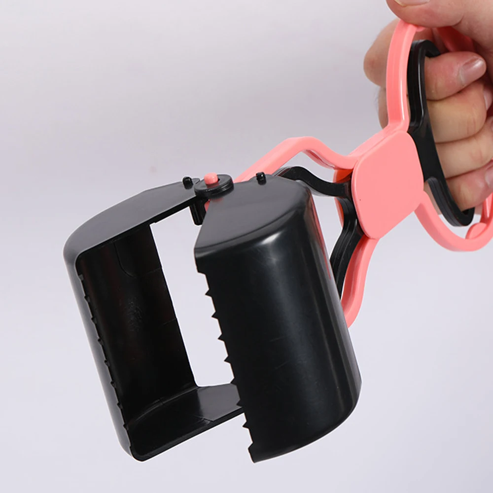 Creative zero contact portable pet product toilet holder Large outdoor excrement holder Pet excrement Pickup