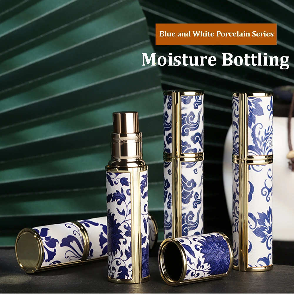 Mini Round portable travel Refillable wholesale clear essential oil perfume 10ml glass lip roller bottles with roller ball