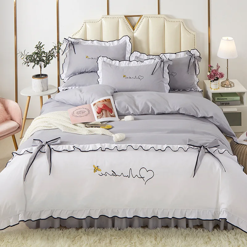 Комплект постельного белья из нового материала, прямые продажи с фабрики, домашние постельные принадлежности по выгодной цене, приемлемая для индивидуального изготовления