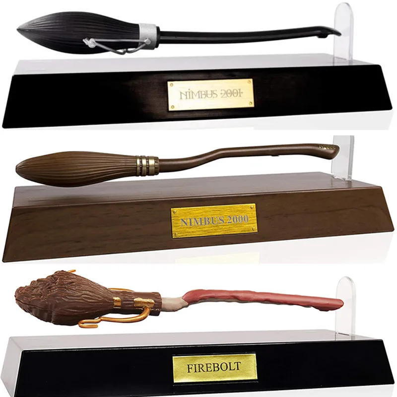 peripheral Universal Studios Harry Potters flying broom light wheel 2000 suspension pen broom souvenir birthday gift