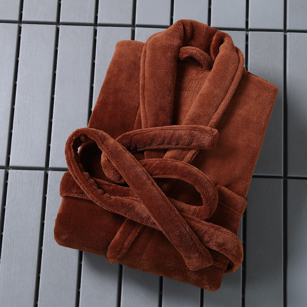 Thick 100% Flannel Coral Fleece Hotel Bathrobe Plush Bath Robe For Women and Man