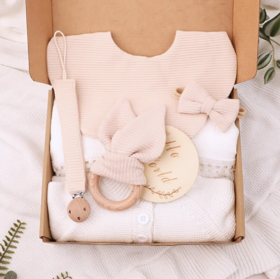 Newborn Baby Birth Gift Box Baby Shower Blanket Pacifier Chain Crochet brup cloth bunny teether gift Sets Baby Products