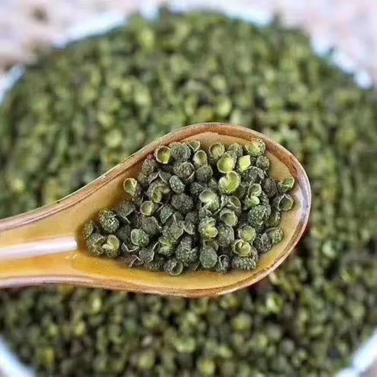 Hot Selling Delicious Sichuan  Green Pepper for the best  Food Seasoning