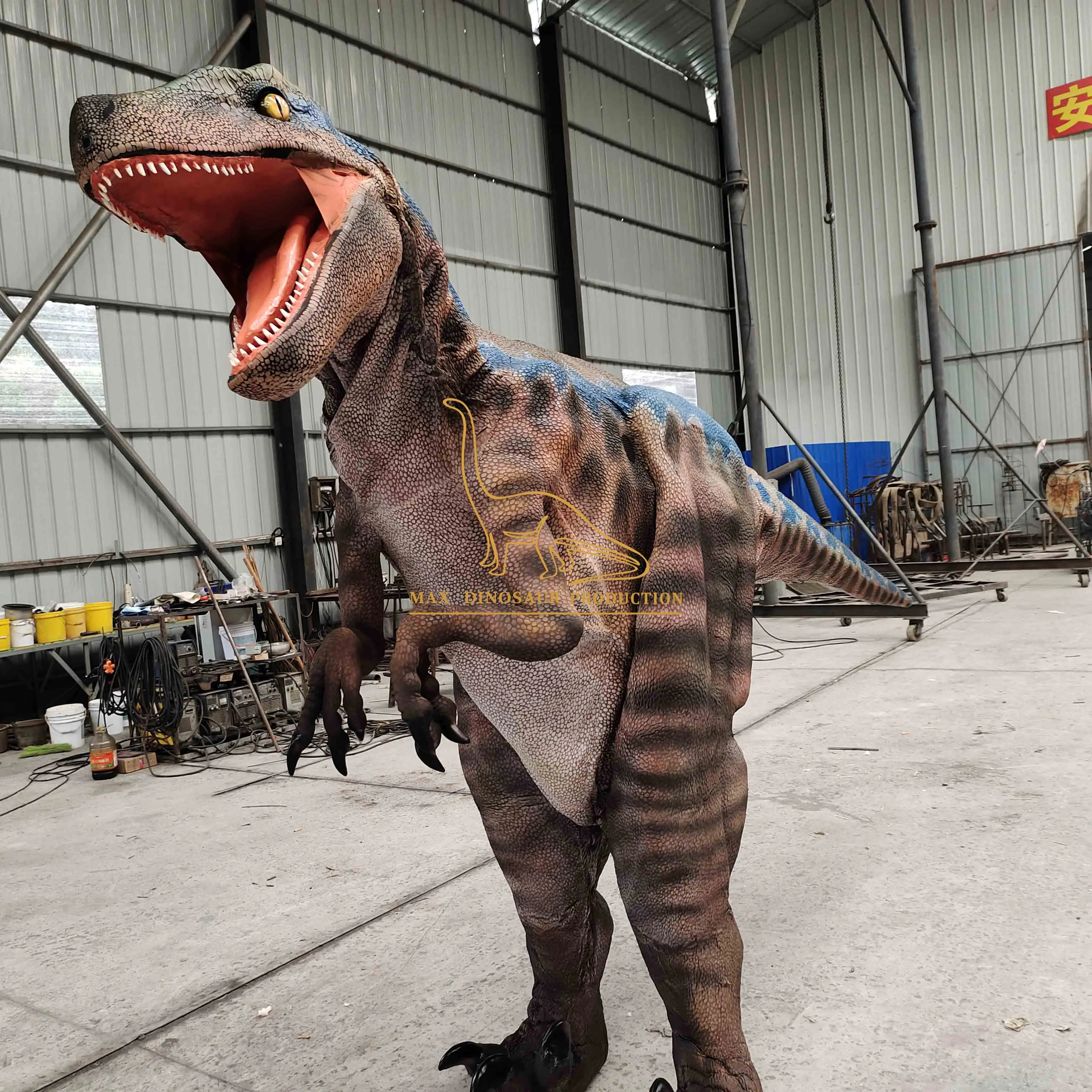 Jurassic Amusement Park Velociraptor Costume Lifelike Black Raptor Costume