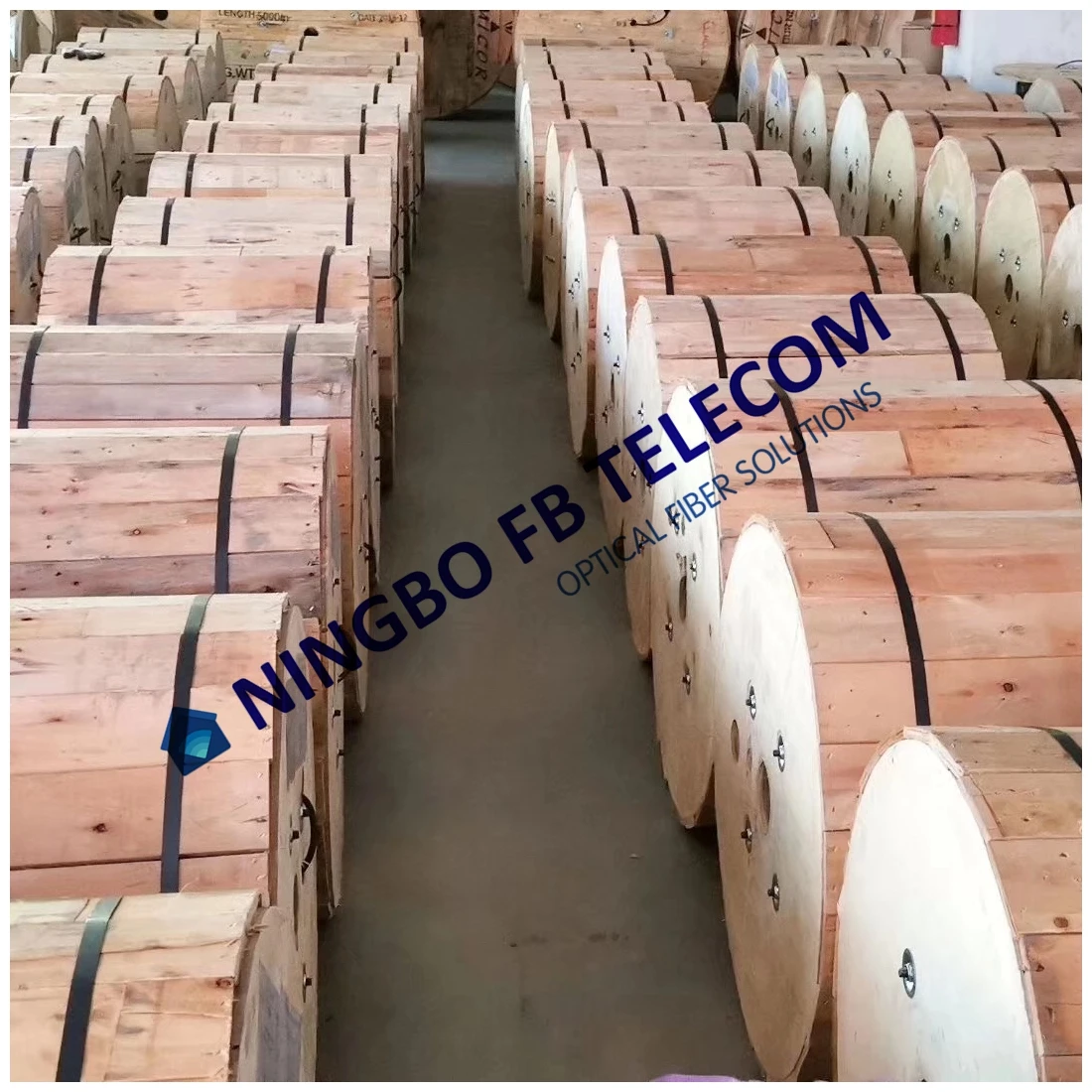 All Dielectric Self-supporting Aerial ADSS Cable 6 12 24 48 96 144 288 core G652D Outdoor Non Armored optical Fiber