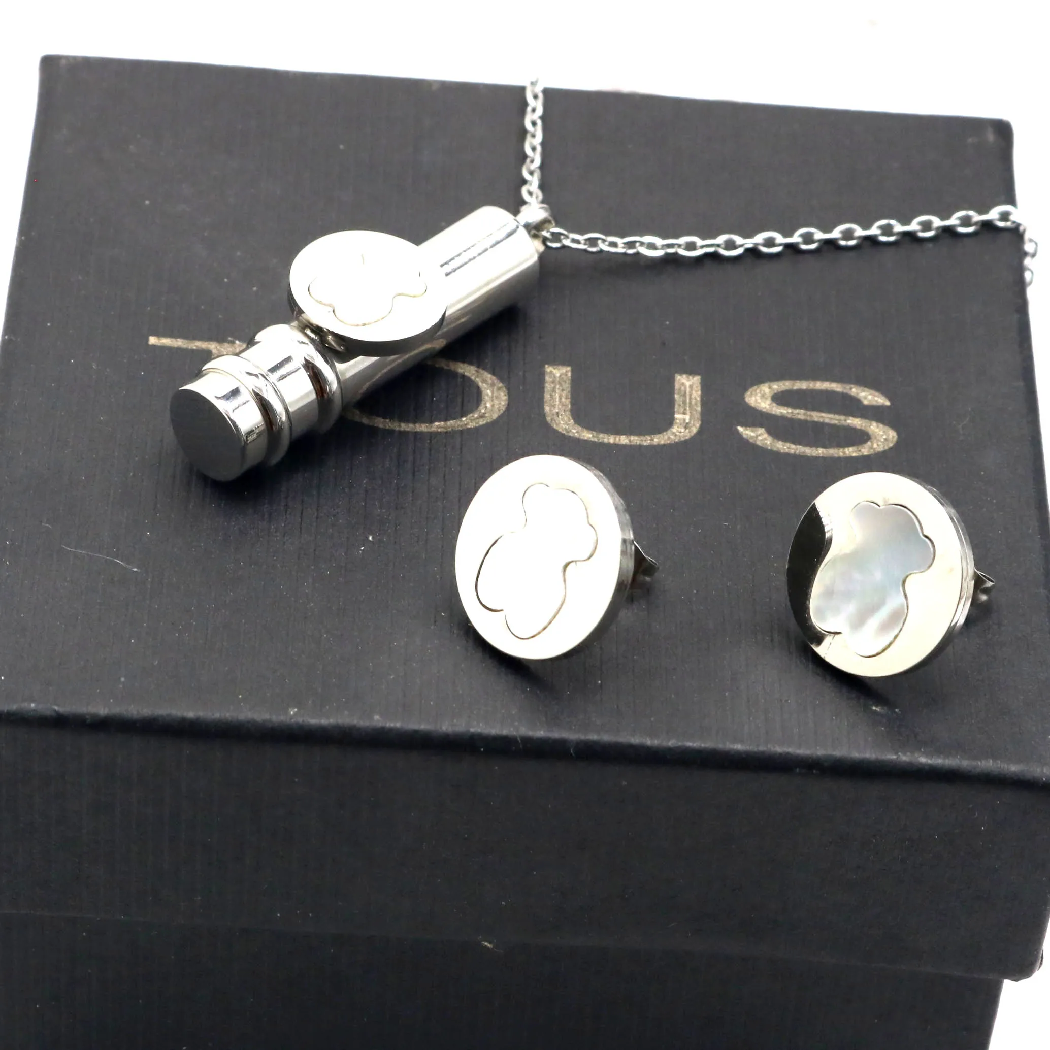 Afxsion high quality Titanium steel jewelry Bear pendant necklace and earrings set Stainless steel jewelry set women