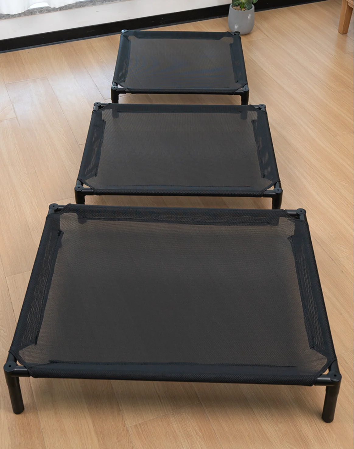 TESLIN Fabric Portable Durable Frame Elevated Dog Cot Sustainable Raised Dog Bed for Large Dogs for Camping