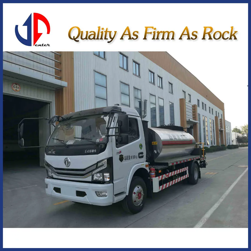 Factory Customized Road Construction New 4000L Emulsified Asphalt Diluted Asphalt Distributor Sprayer
