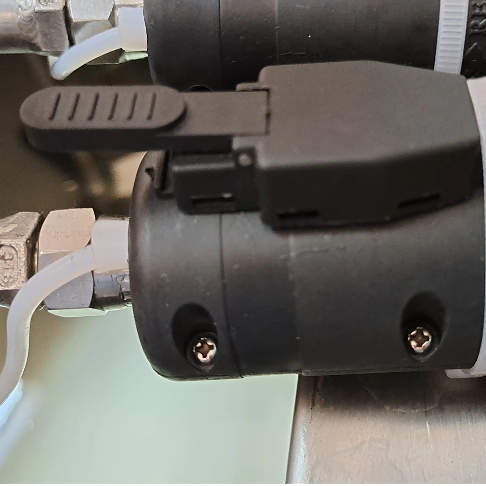 Быстрое изменение цвета и аромата восковые смешивающие пемперы с курточкой плавления и сервопривода насосы арома-товары для свечей делая машину