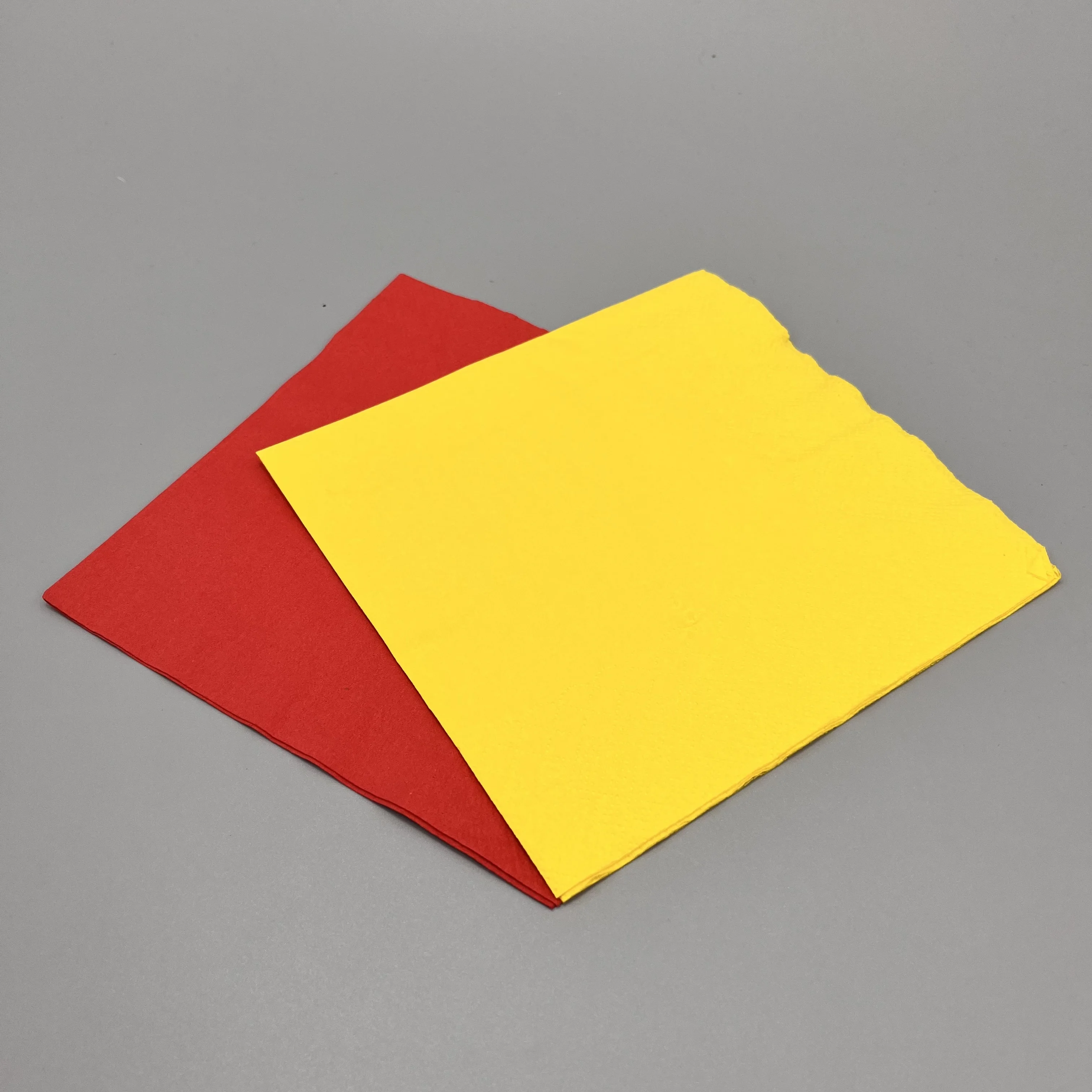 Wholesale Custom Design Colorful Paper Napkin Layer Style Packing Fold disposable cocktail napkins