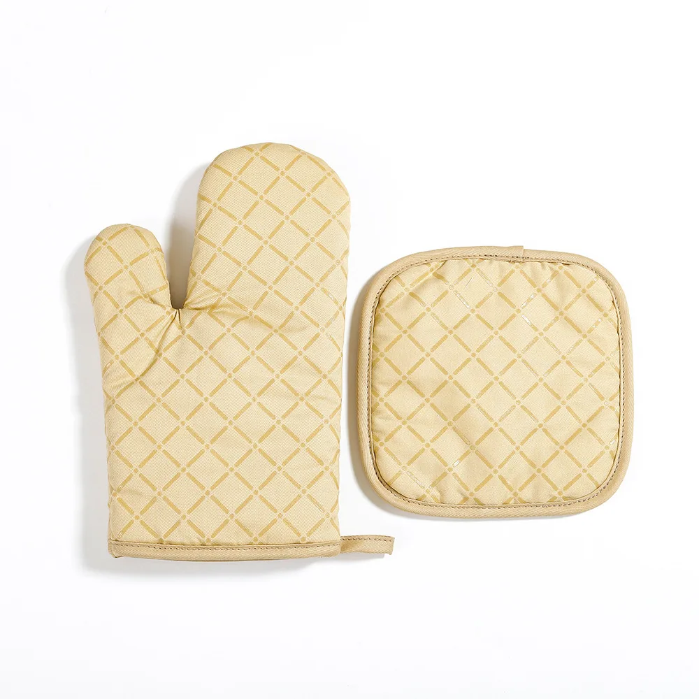 Heat Resistant Silicone Oven Mitts Set Red House Heat-Resistant Oven Mitts Set of 2 Silicone Kitchen Oven Mitt Gloves, Red