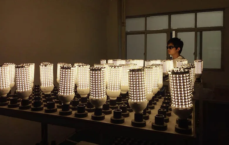 Лампа светодиодная 30 Вт 40 50 60 80 90 100 120