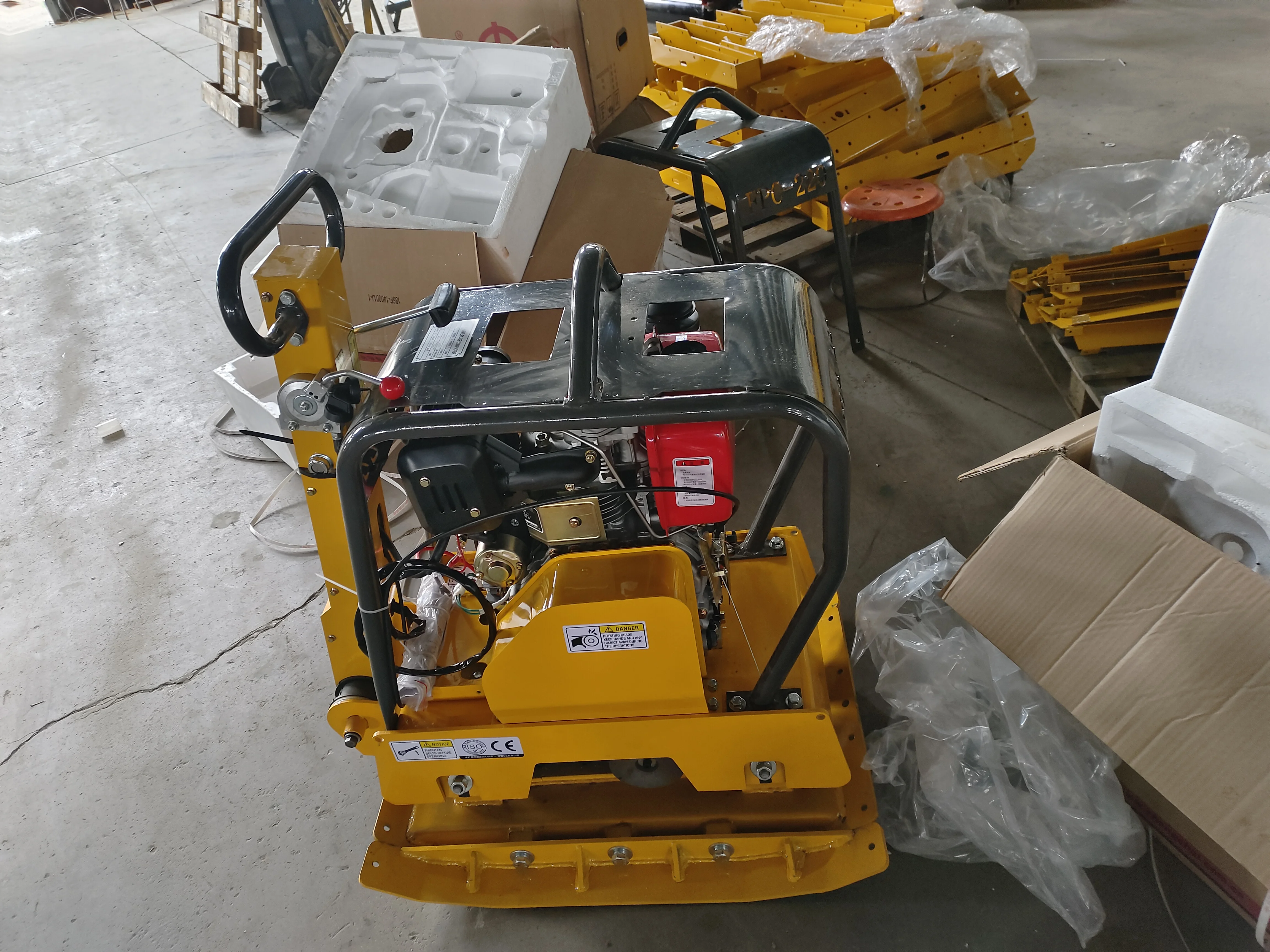 Low Cost Road Roller Handle Type Compactor Vibratory Road Roller Used Asphalt Road Roller