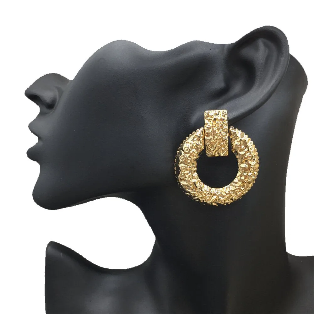 2022 Gold plated personalized big large gold geometric round wholesale price statement stud earrings for women