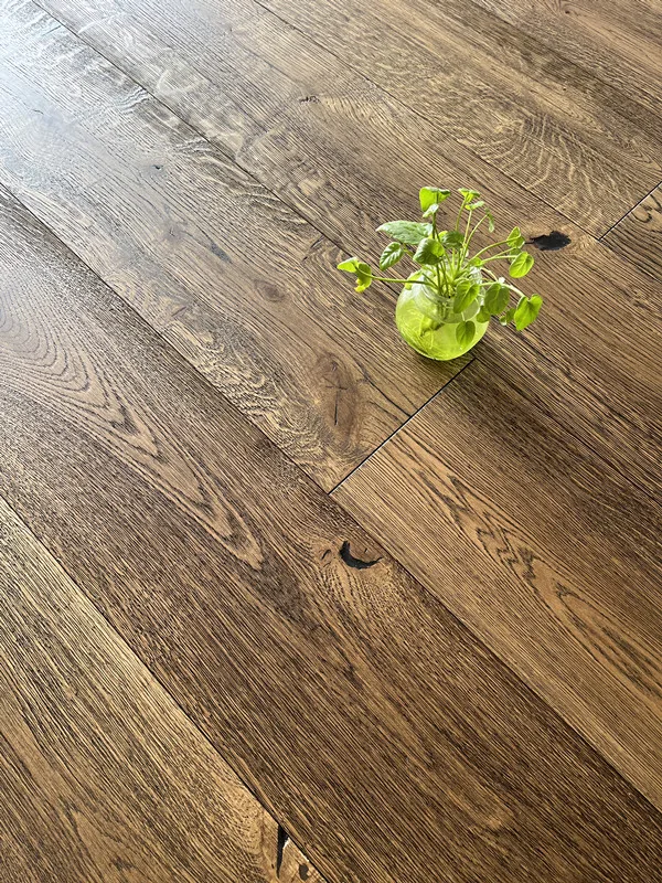 Wax oild hard brushed Engineered oak flooring factory price