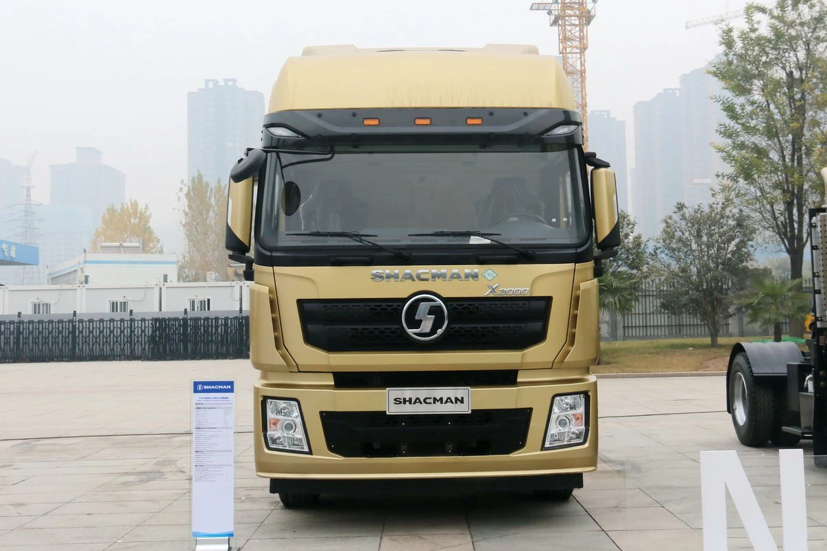 Brand new 4x2 euro 5 emission level CNG 380hp 6 cylinder engine 6 wheels 315/70r22.5 tyres ABS A/C MP3 tractor truck head