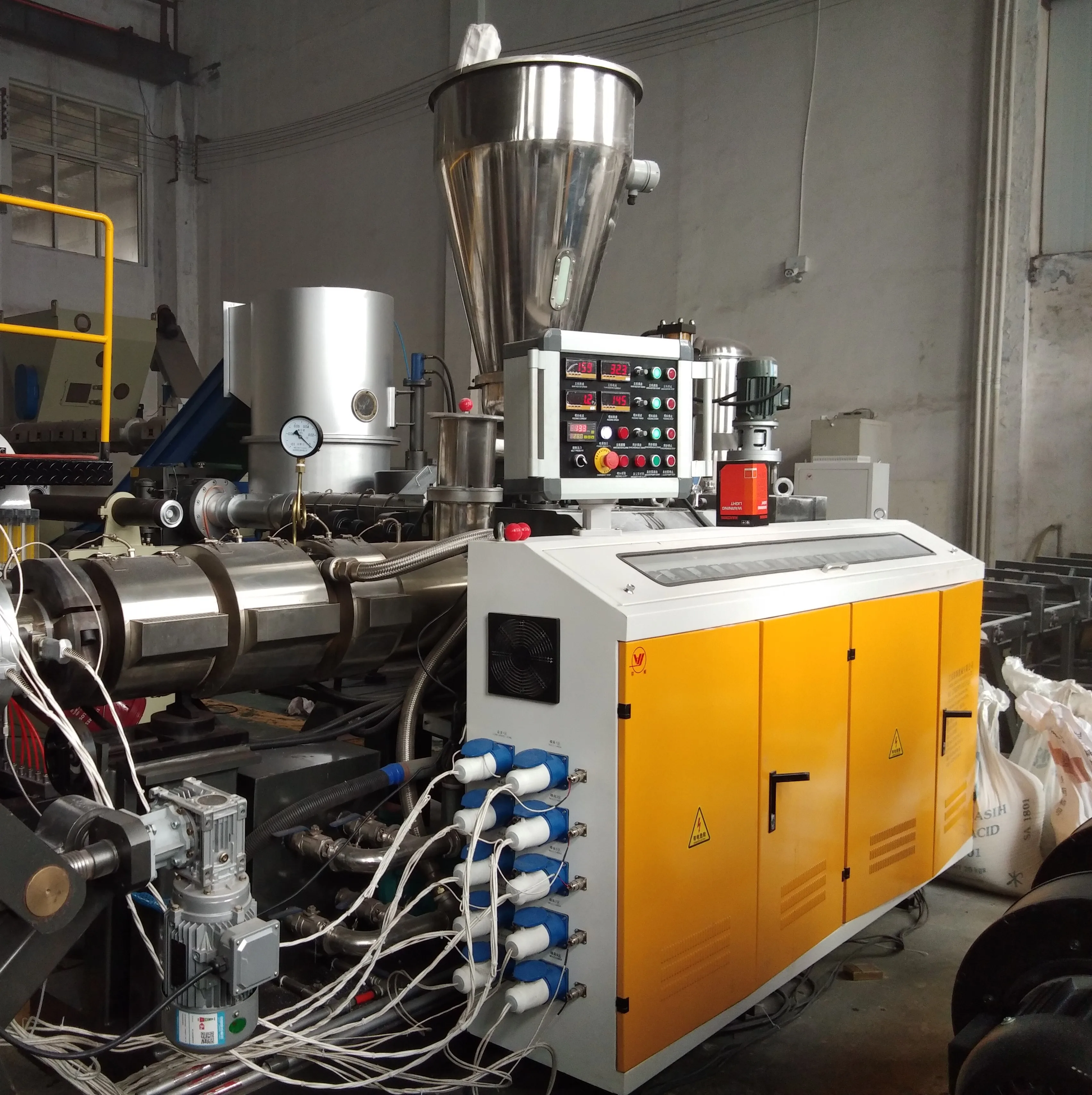 38CrMoALA Twin Screw Extruder for Underwater Pelletizing Machine Plastic Extrusion Equipment