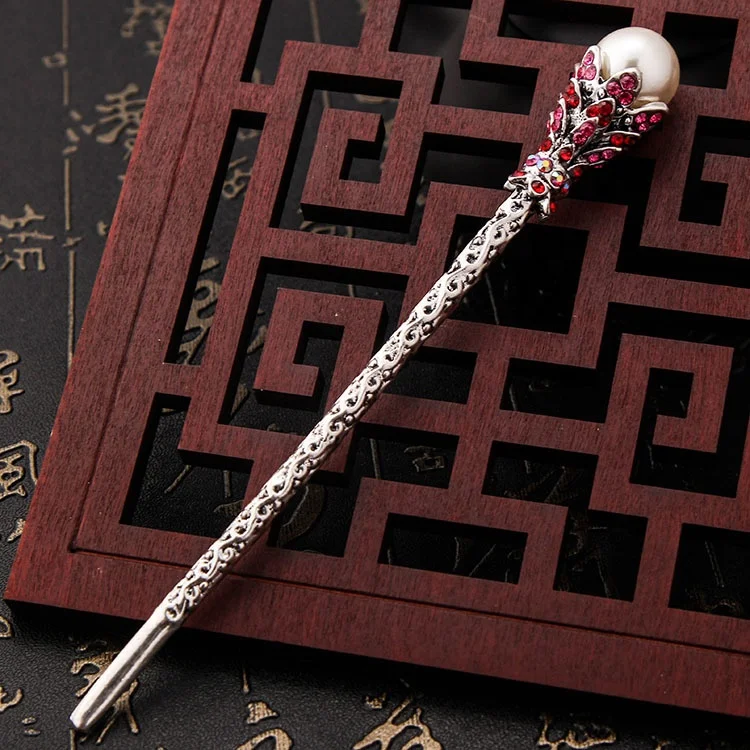 Beautiful Retro Vintage Diamond Rhinestone Pearl Metal Hair Stick Hairpin Accessories Chignon Bun Holder Pin Hair Chopsticks