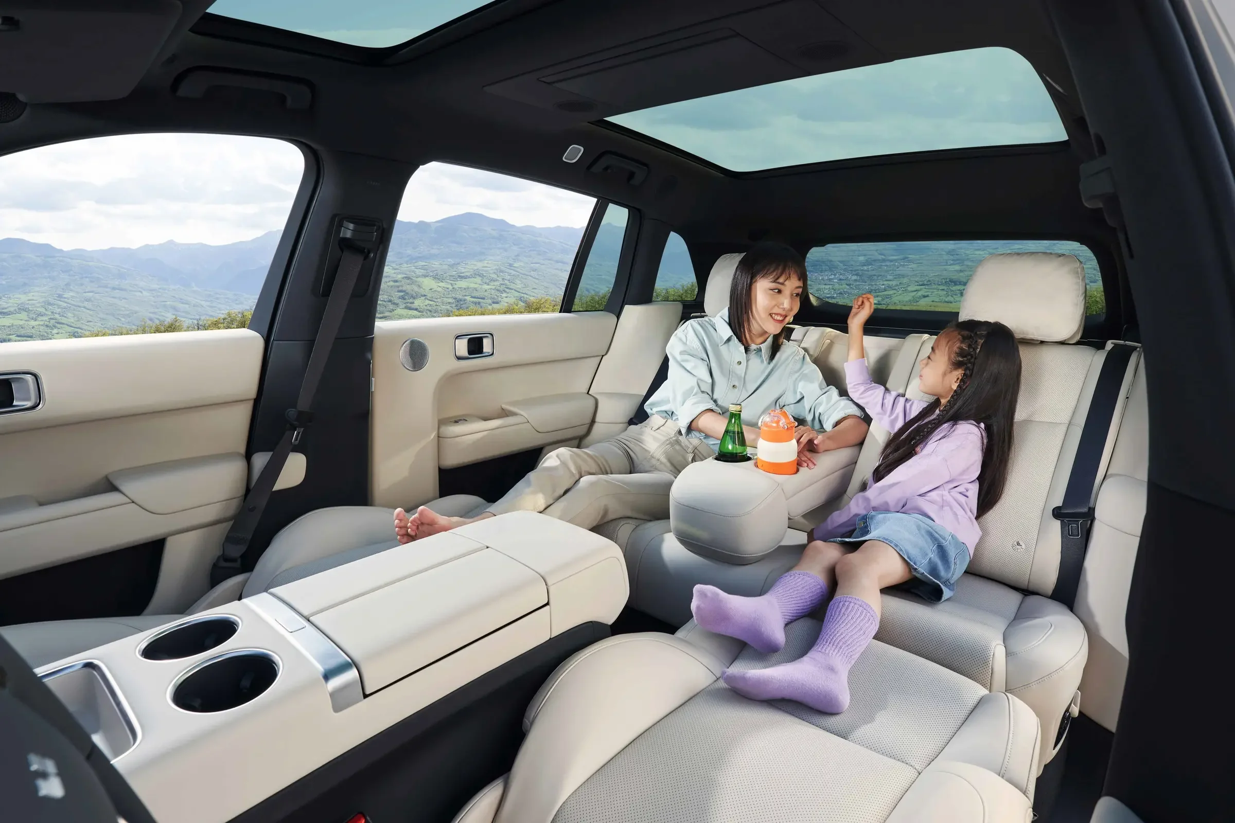 Лидер продаж новый электрический автомобиль Lixiang