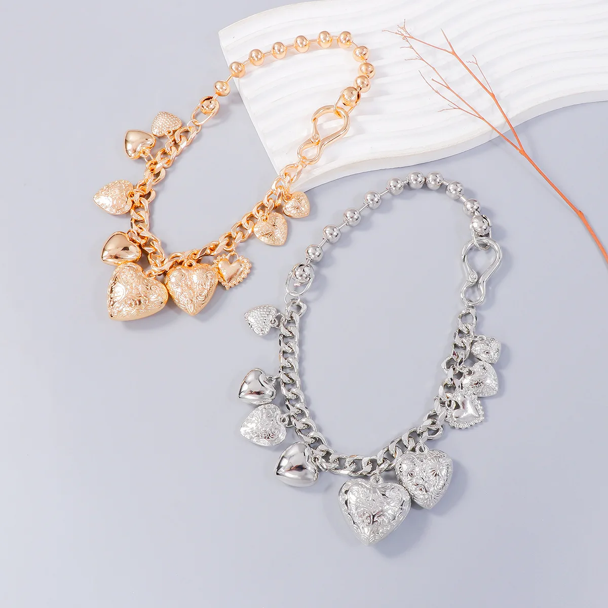 2024 Fashion Vintage ZA  Multi Layer Pearl Link Necklace for Women Alloy Heart Shaped Matt Gold Heart Drop Gift Jewellery