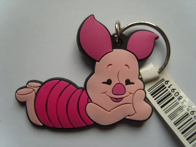 OEM pig shape 2D 3D Emboss deboss  engrave logo soft pvc rubber silicone  material keychain keyring