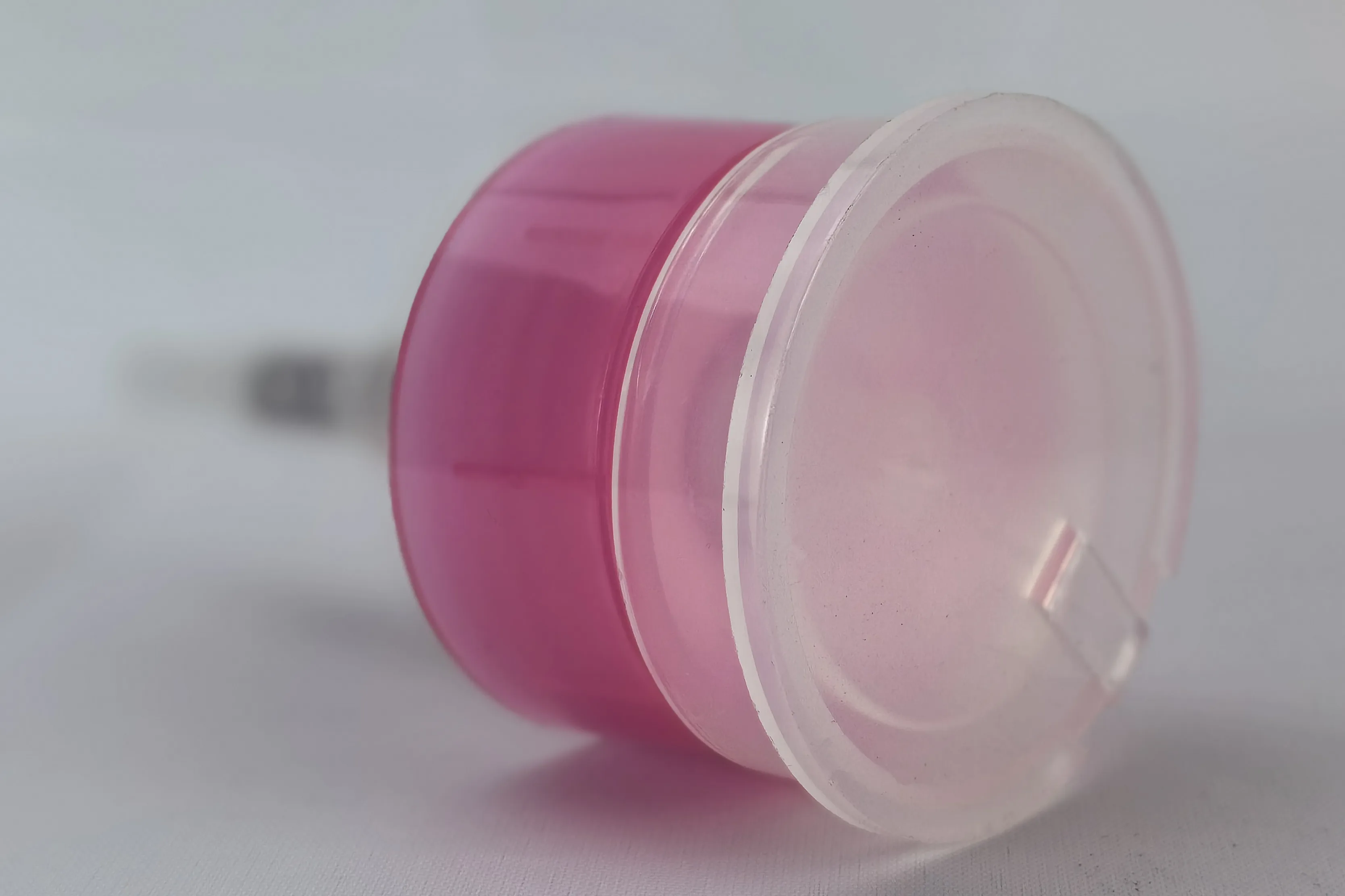 210 ml makeup plastic empty polish remover bottle cosmetics toner skincare spray bottle nail polish remover with press pump