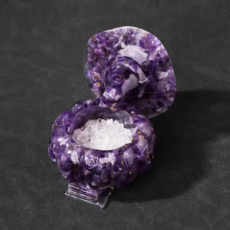 Wholesale Natural Healing Energy Amethyst Crystal Epoxy Gravel Crystal Chips Resin Pumpkin Storage Jar Decoration