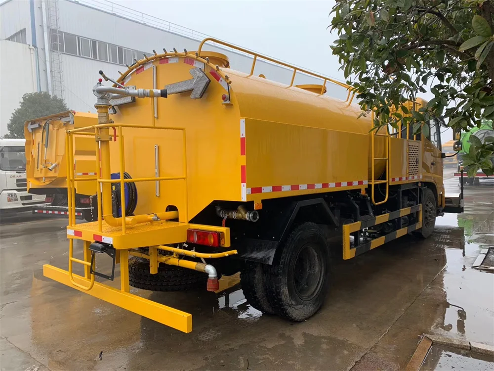 Airport Used 10 cbm High Pressure Road Street Washing Truck with Sprinkler and Spray Function