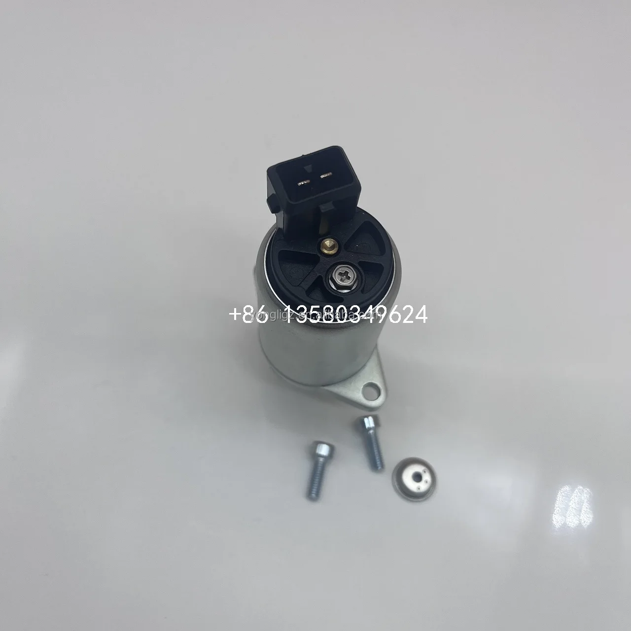 TM584012.jpg