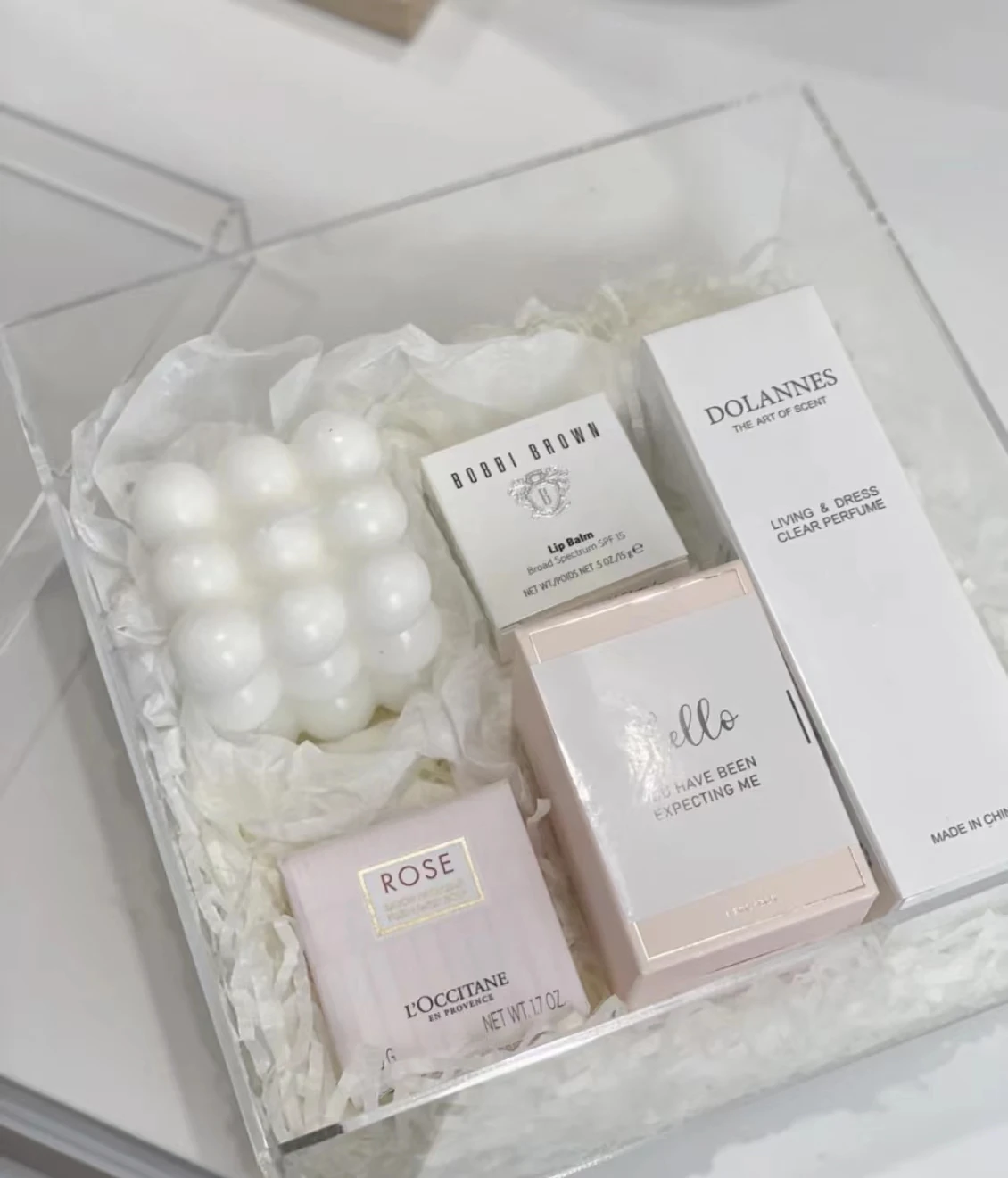 Wholesale Custom Logo Transparent Square Exquisite Acrylic Box Chocolate Candy Perfume Gift Box With Ribbon