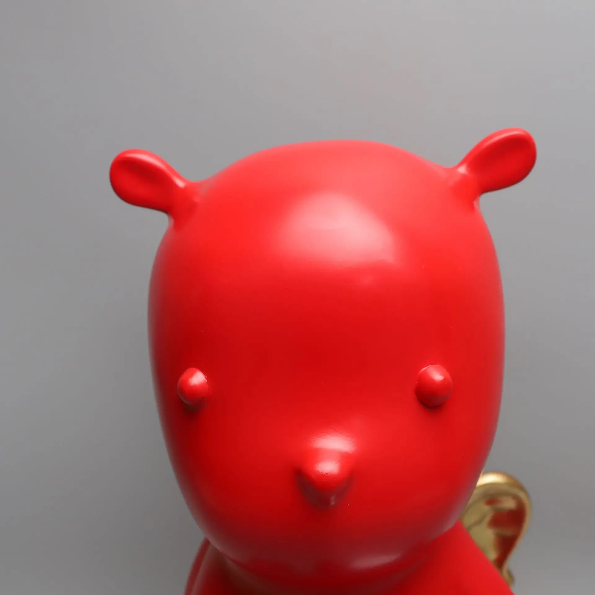 Custom Resin Crafts Red Winged Bear Sculpture Home Decoration Wedding Valentines Day Present Resin Bear