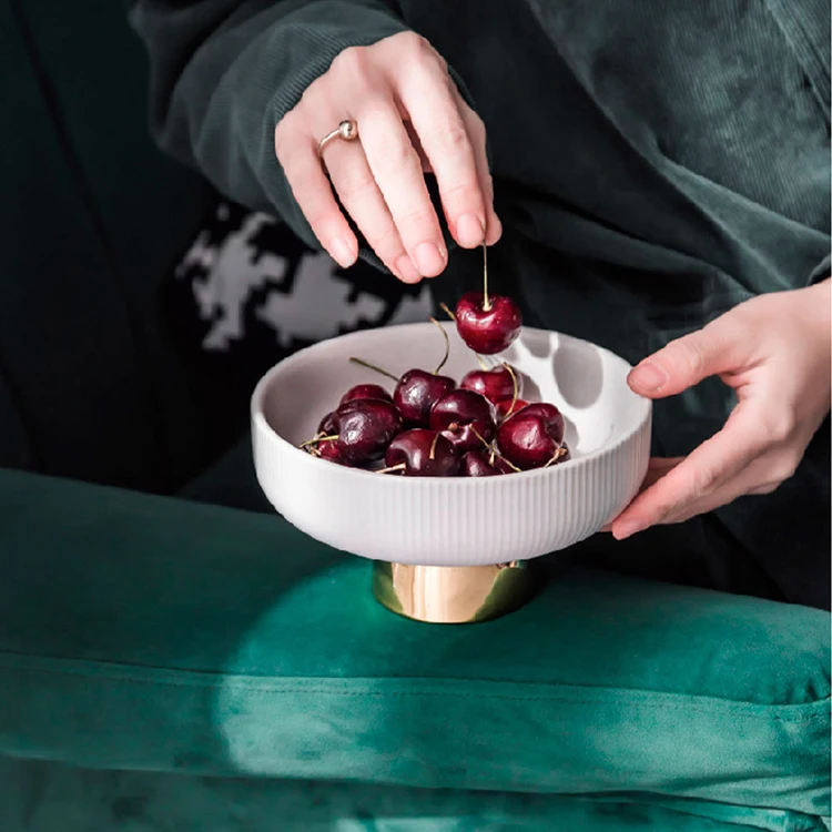 HY wholesale Ceramic fruit salad hotel restaurant tapas dessert plate luxury gold coating sublimation plates dining plate set