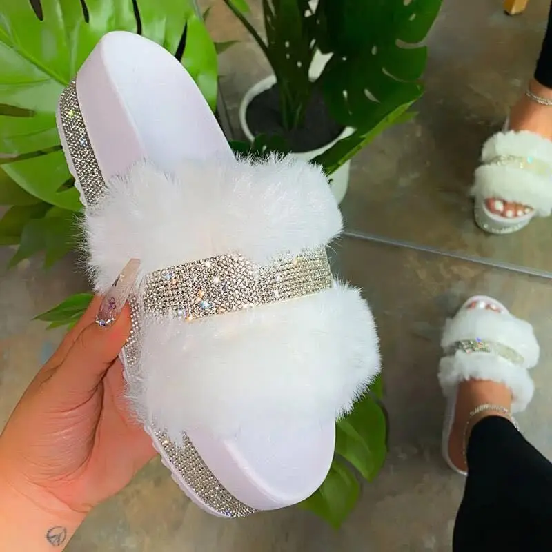 
Designer Branded Comfortable Cozy Plush Womens Diamond PVC Slipper Faux Fur Slides Heel Flip Flop Women Thick Slippers 