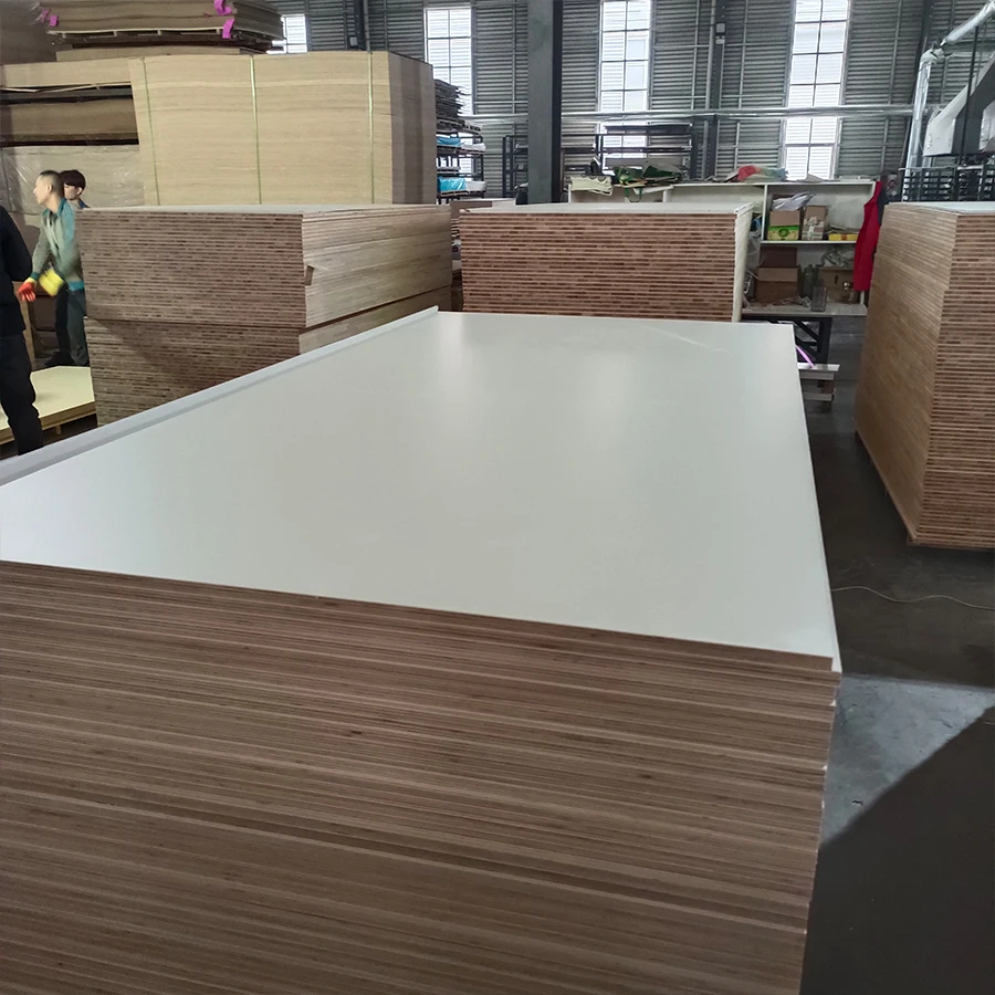 Foresmate Group 1220x2440mm thickness 3-40mm cross laminated eucalyptus core plywood sheet